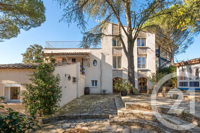 maison à vendre - 5 pièces - 323.0 m2 - NAGES ET SOLORGUES - 30 - LANGUEDOC-ROUSSILLON - Century 21 L'Agence Des Garrigues